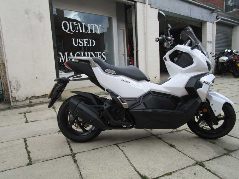 2025 SYM ADX 125 WHITE
