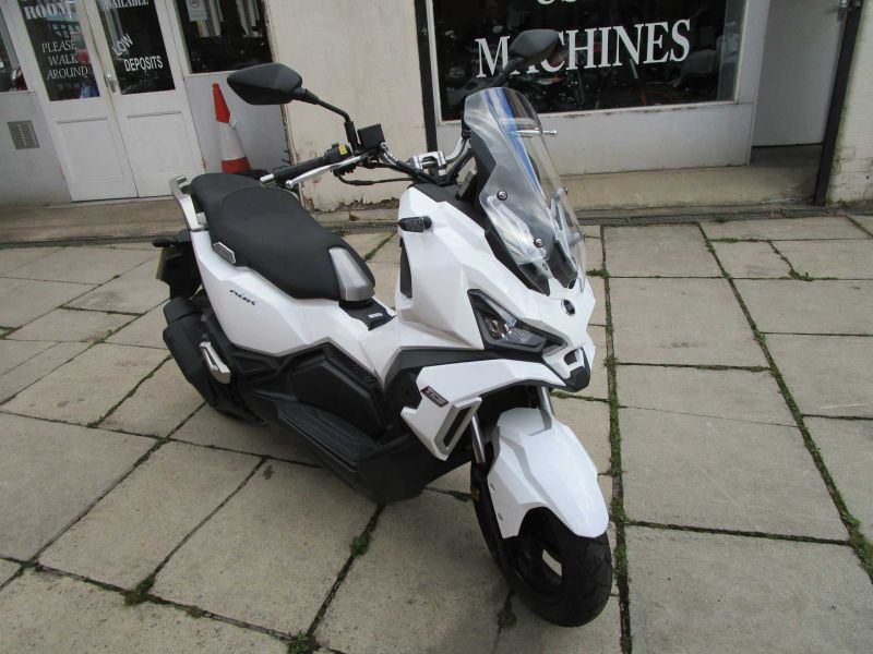 2025 SYM ADX 125 WHITE
