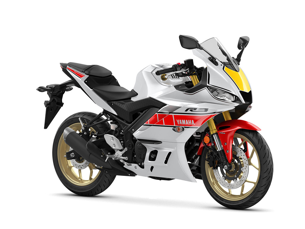 Yamaha r3 deals red