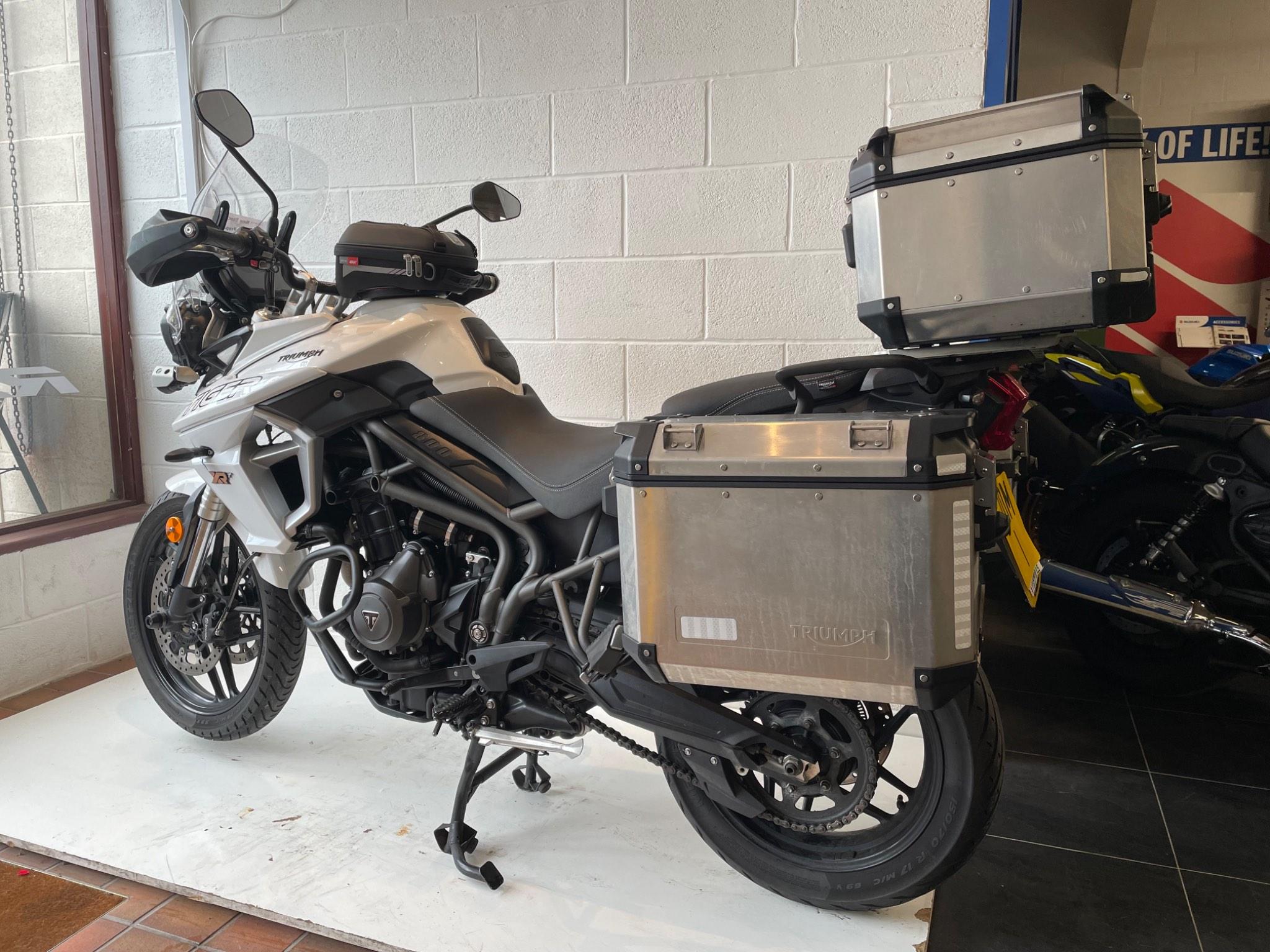 2018 Triumph Tiger 800 800 XRT Expedition