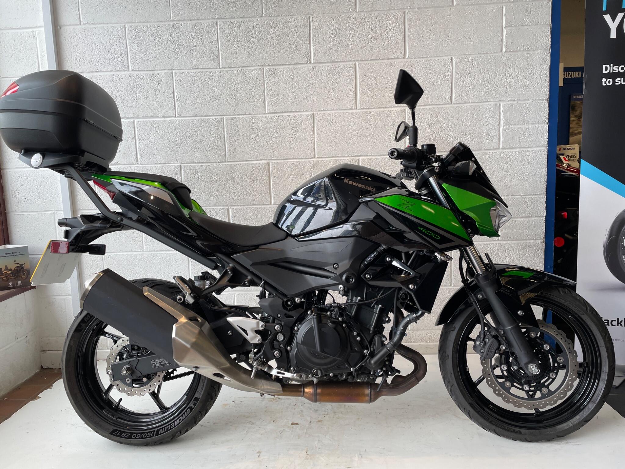 2023 Kawasaki Z400 - A&D Motorcycles