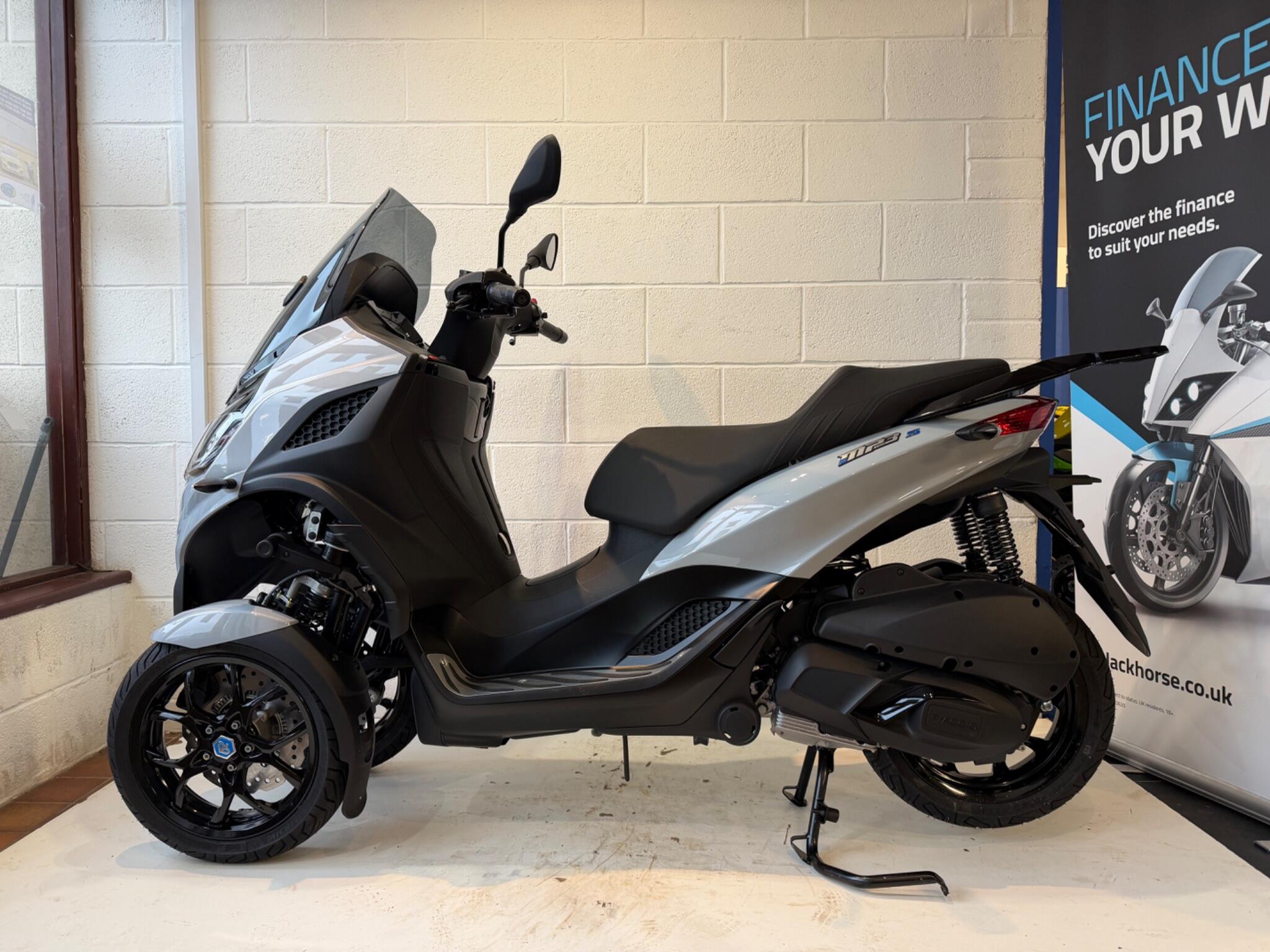 New Piaggio MP3 310
