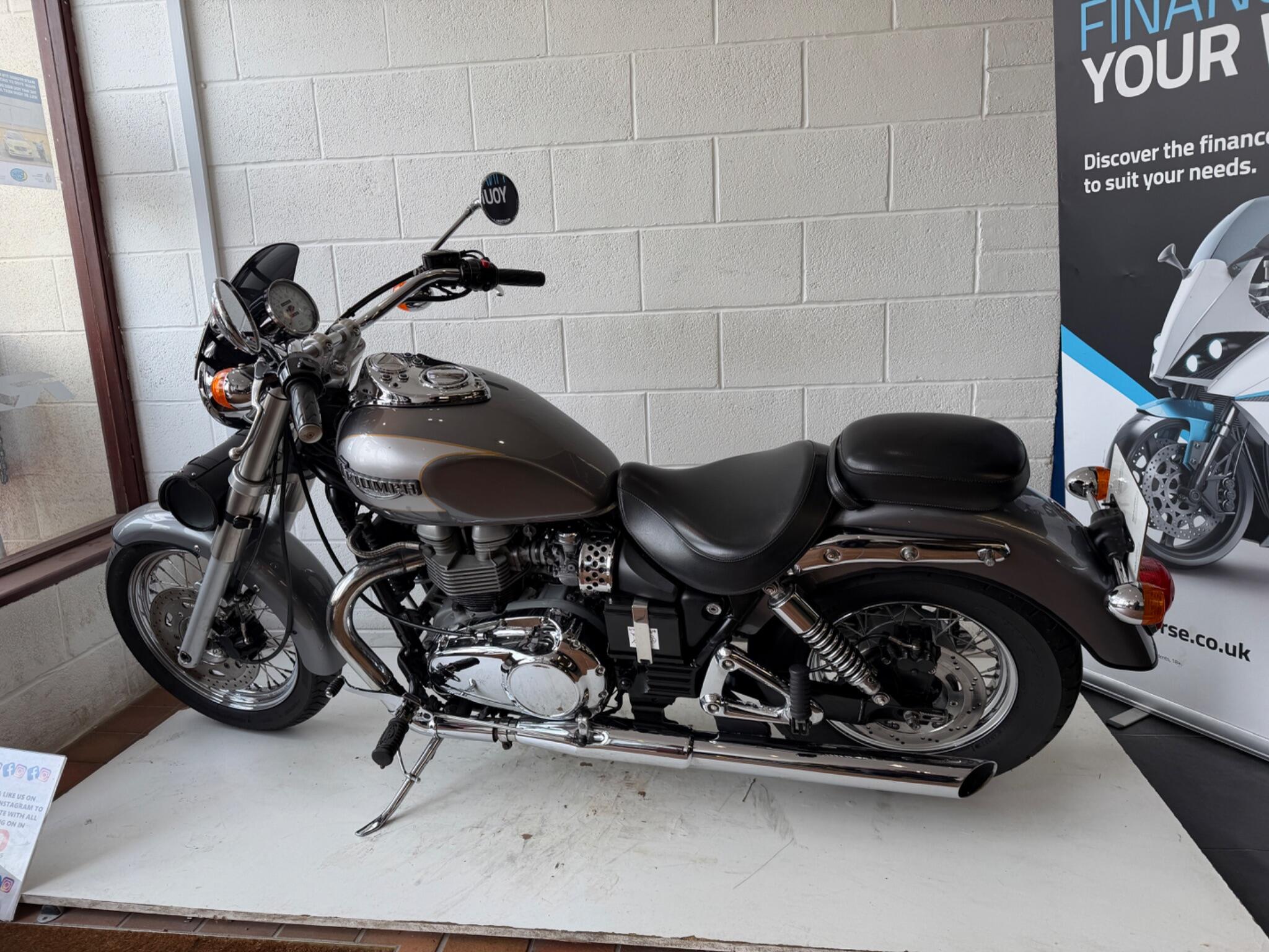 2006 Triumph Bonneville America 865 2006 Triumph Bonneville America 865