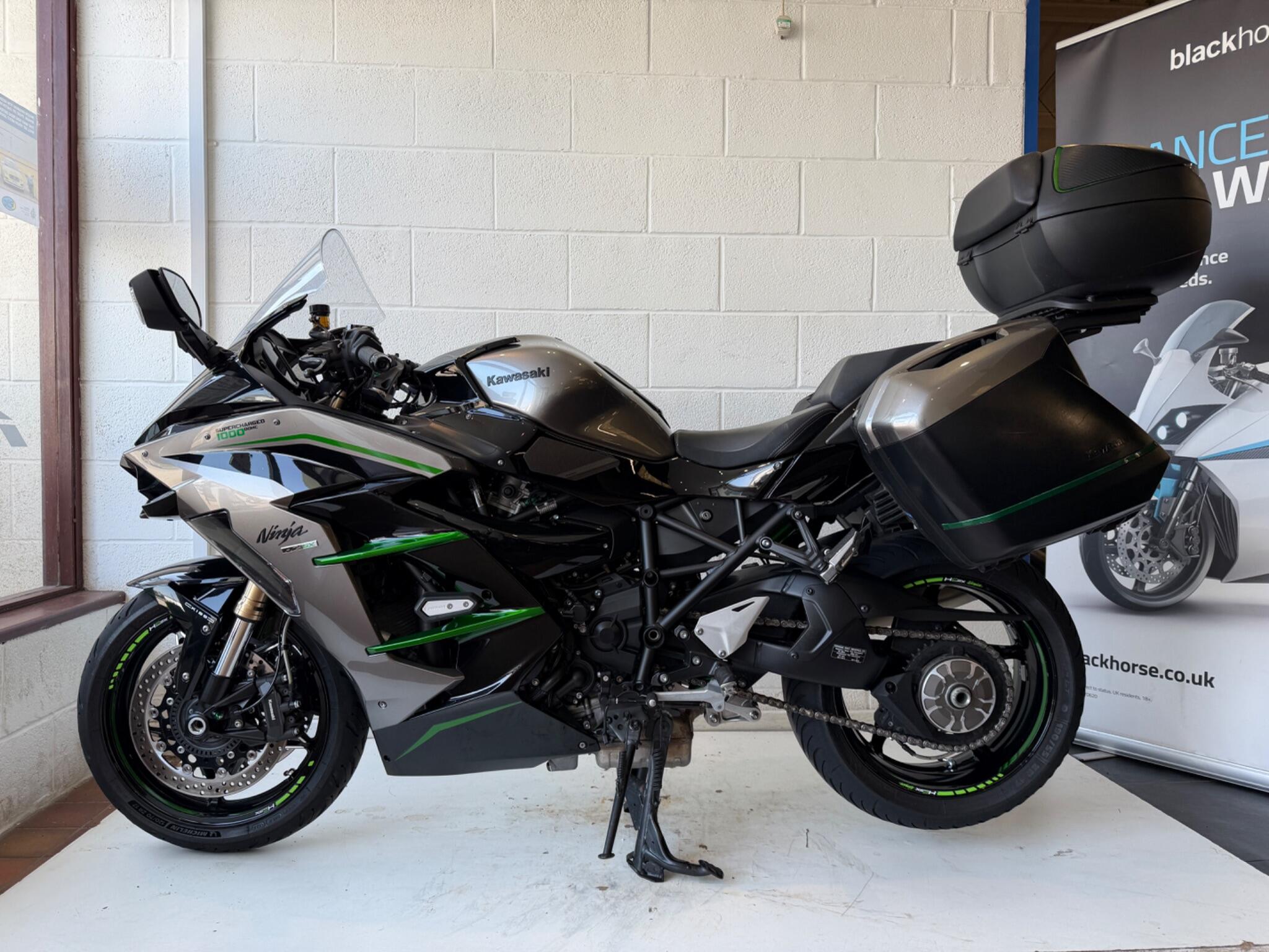 2021 Kawasaki Ninja H2 SX