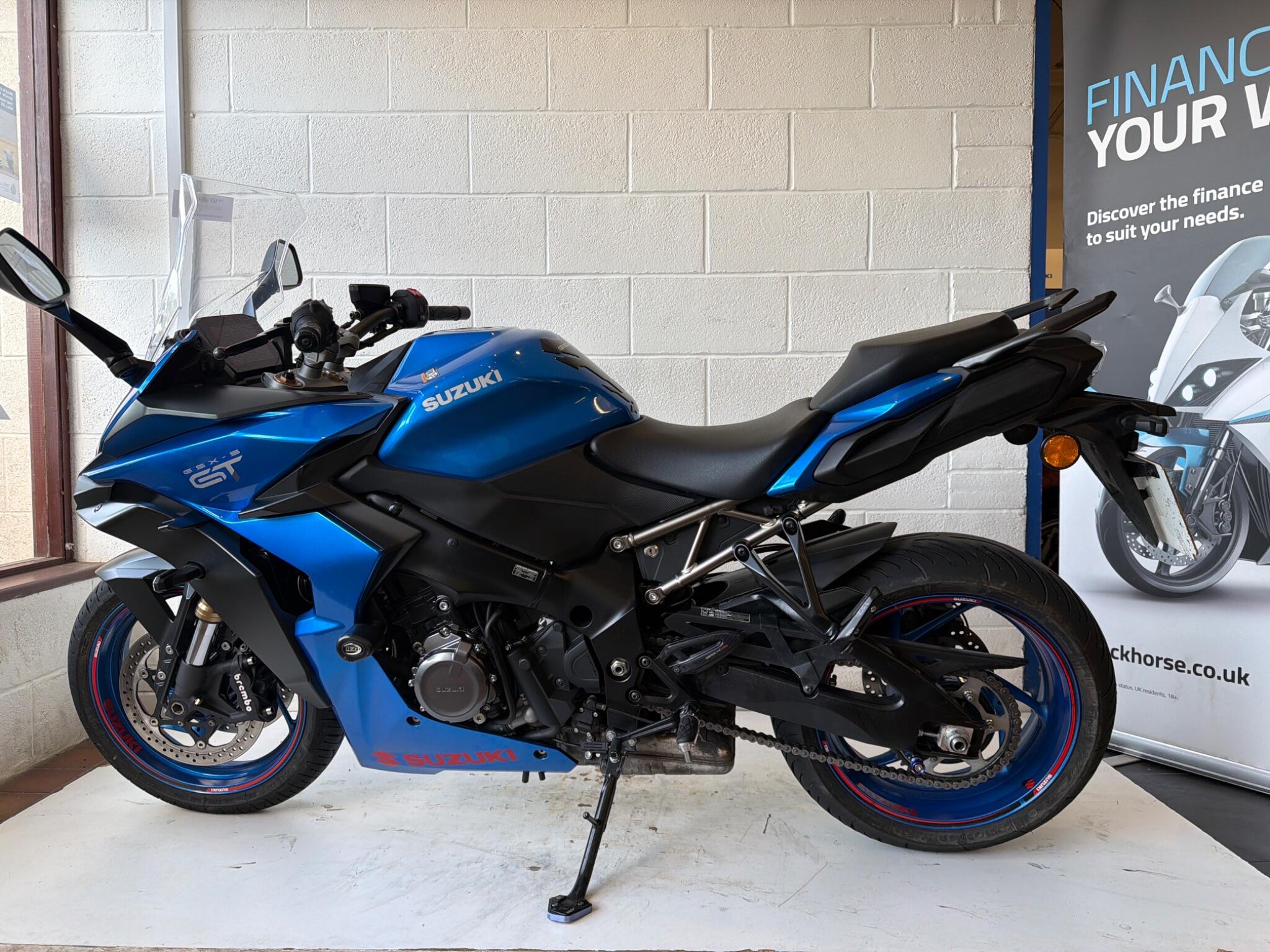 2023 Suzuki GSX-S1000GT