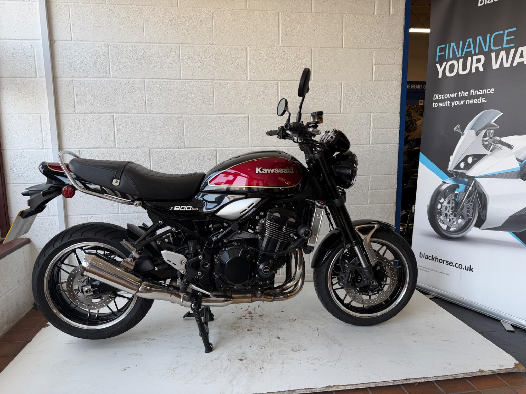 2023 Kawasaki Z900 RS