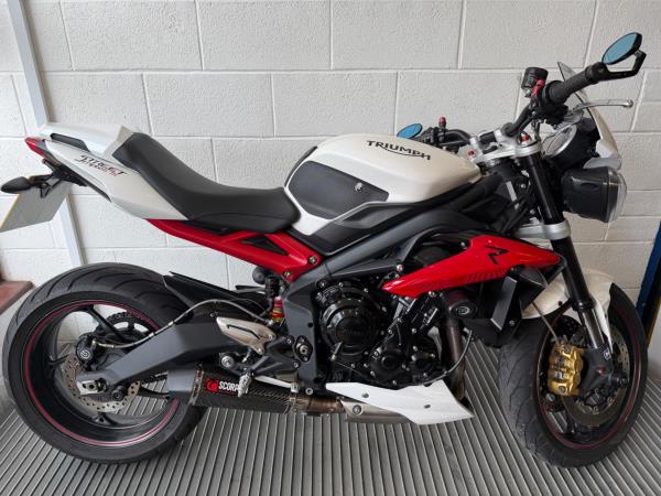 2017 Triumph Street Triple 675