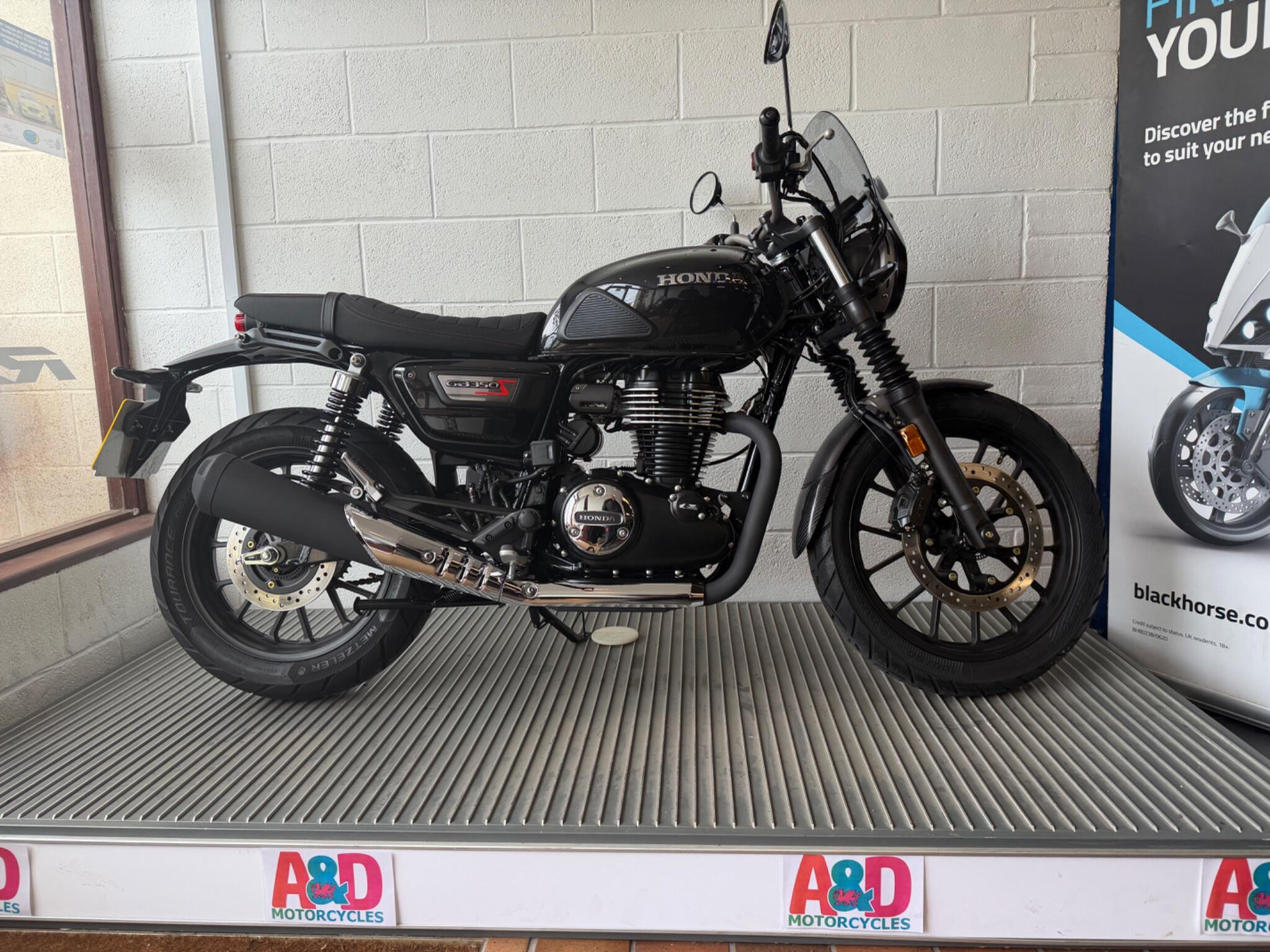 2026 Honda GB350S