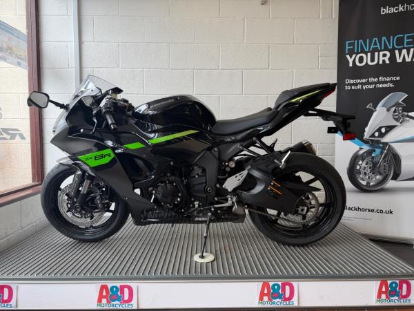 New Kawasaki Ninja ZX-6R