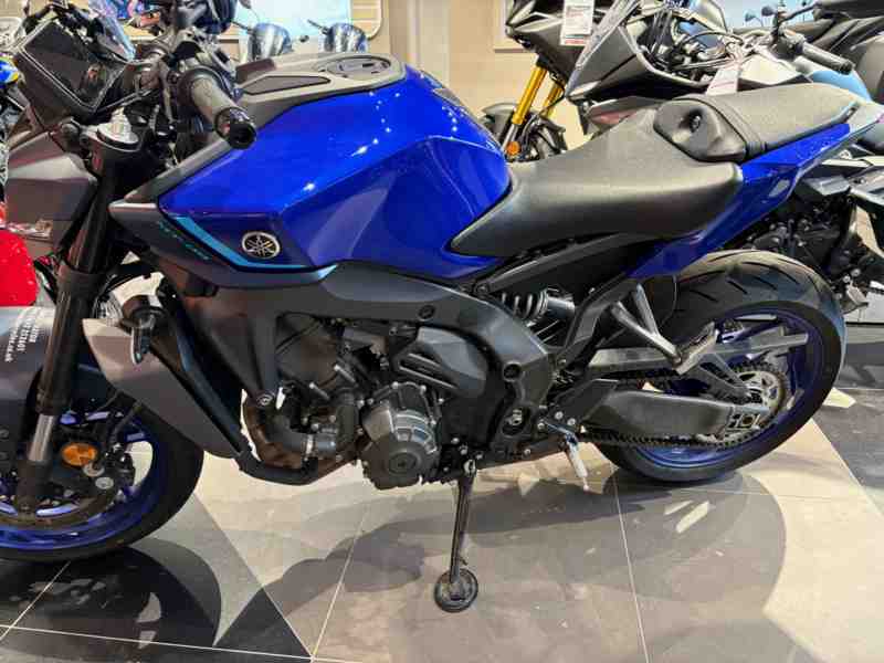 2024 Yamaha MT-09 Y-AMT DPBMC