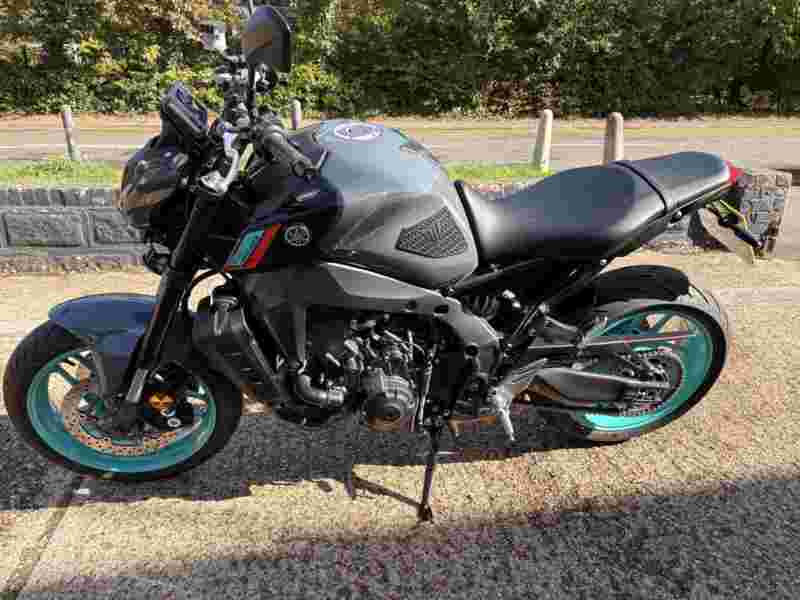 2022 Yamaha MT-09 ABS GREY