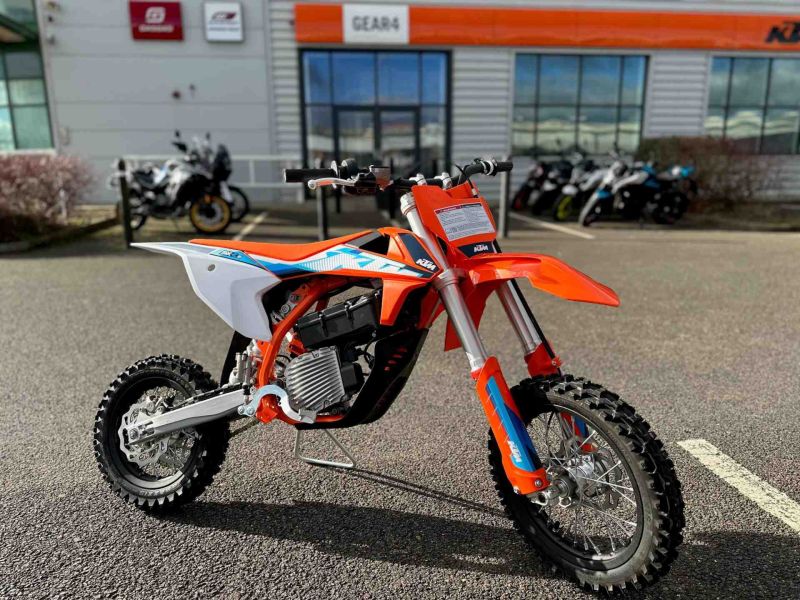 Ktm deals gear 4