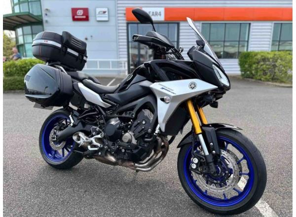 2018  YAMAHA TRACER 900 GT SILVER