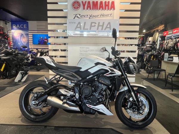 2024 Triumph Street Triple 765