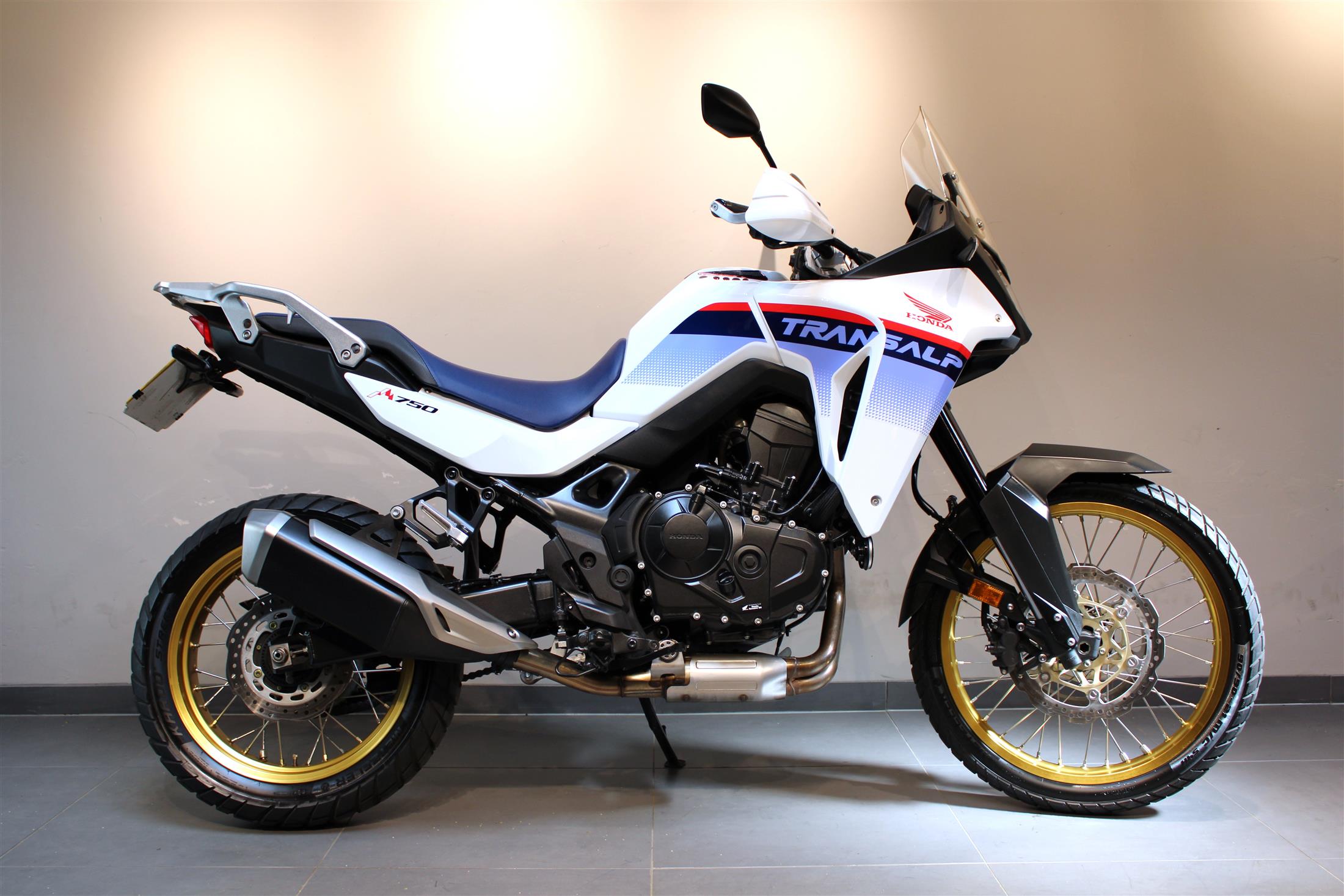 HONDA XL750P TRANSALP