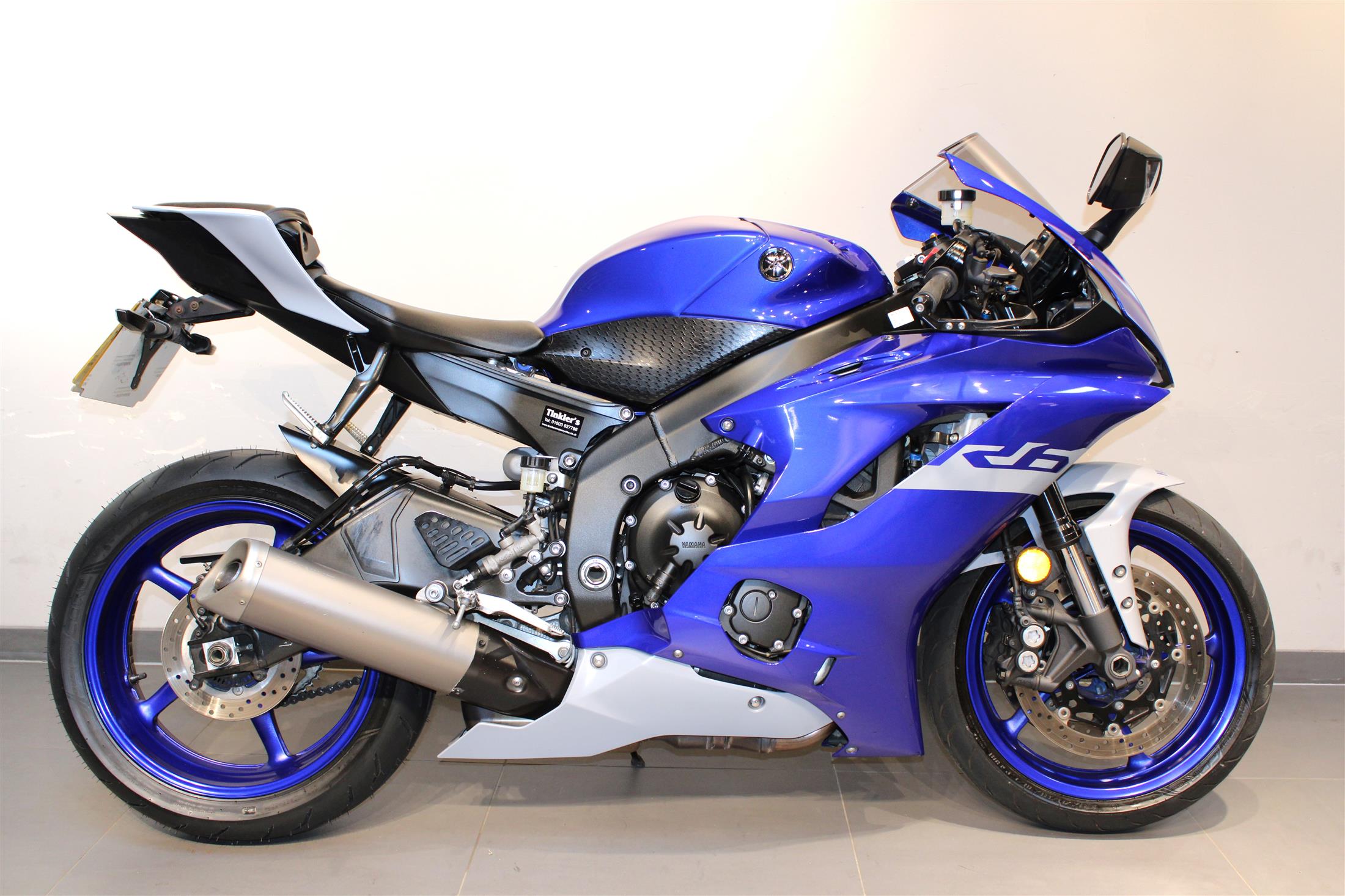 YAMAHA YZF-R6