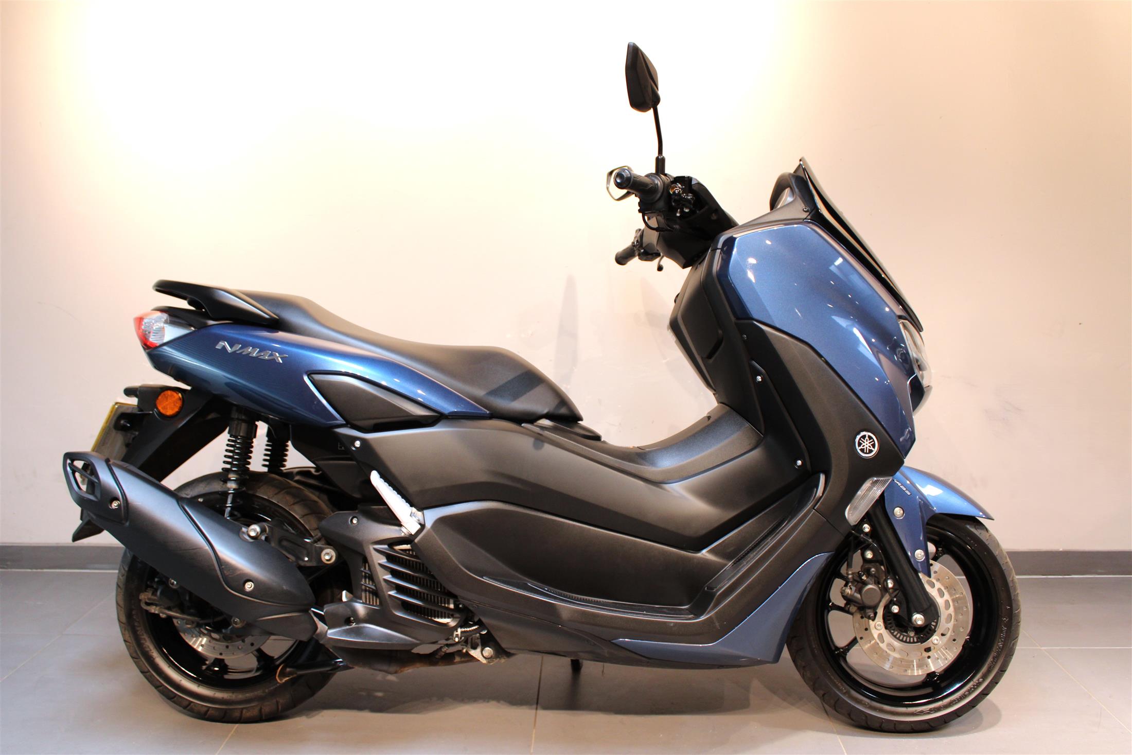 YAMAHA N-MAX 125
