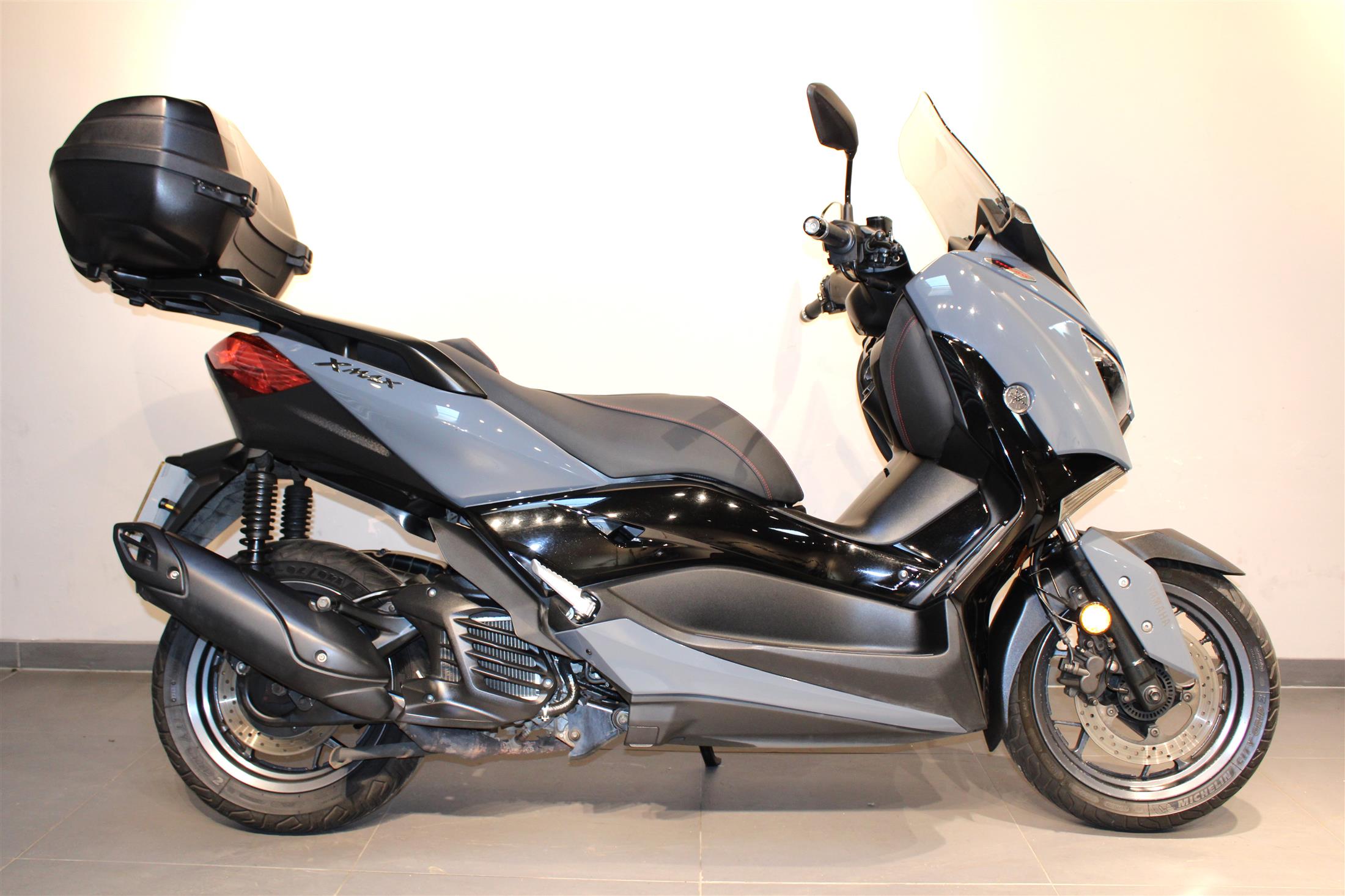 YAMAHA X-MAX 125 TECH MAX