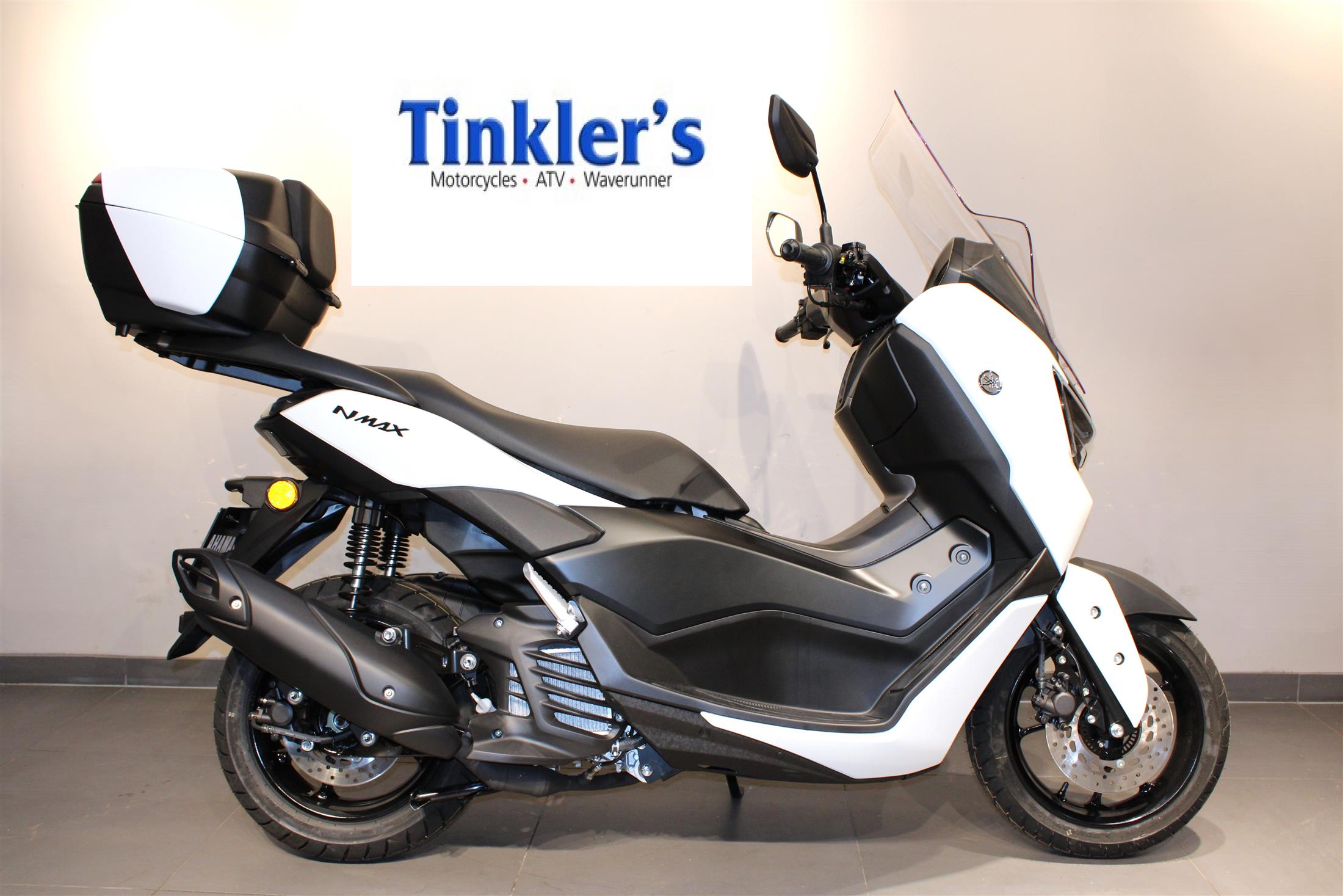 BRAND NEW UN-REGISTERED 2025 MODEL YAMAHA N-MAX 125 IN WHITE BRAND NEW UN-REGISTERED 2025 MODEL YAMAHA N-MAX 125 IN WHITE