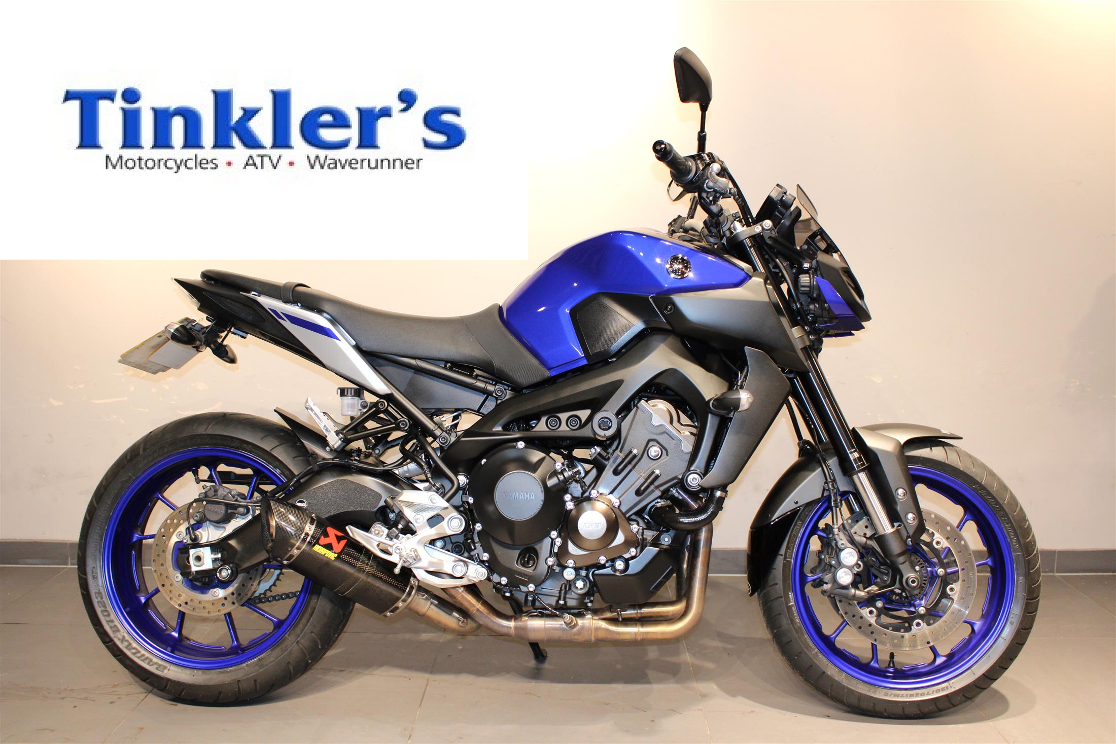 YAMAHA MT-09