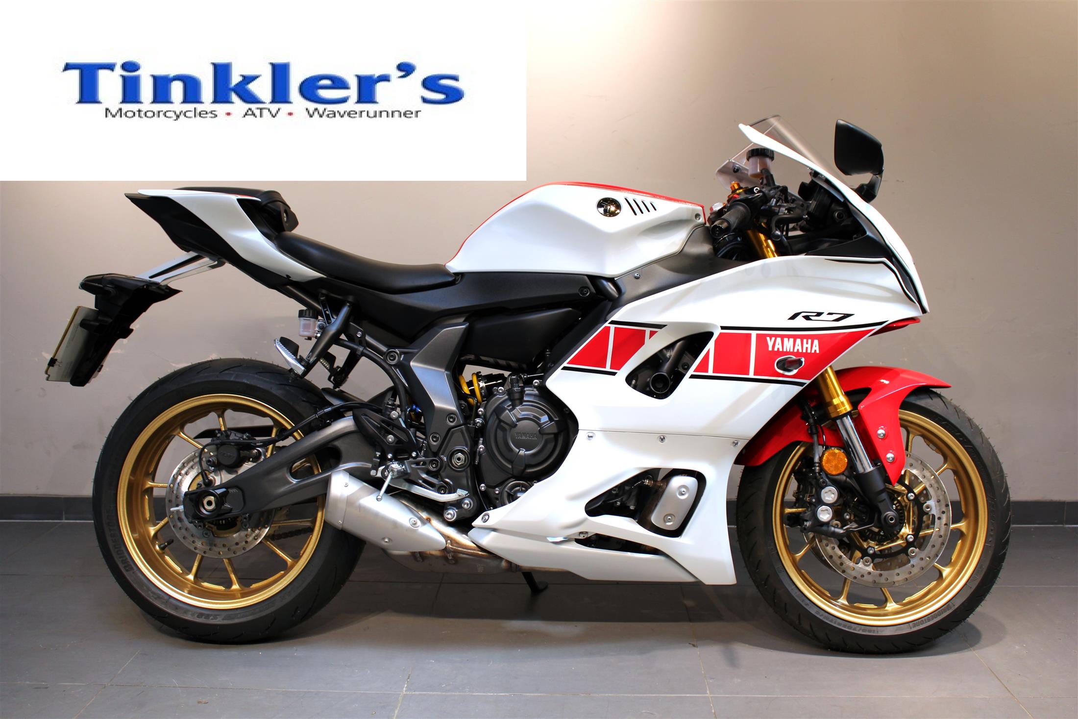 YAMAHA R7 60TH ANNIVERSARY EDITION