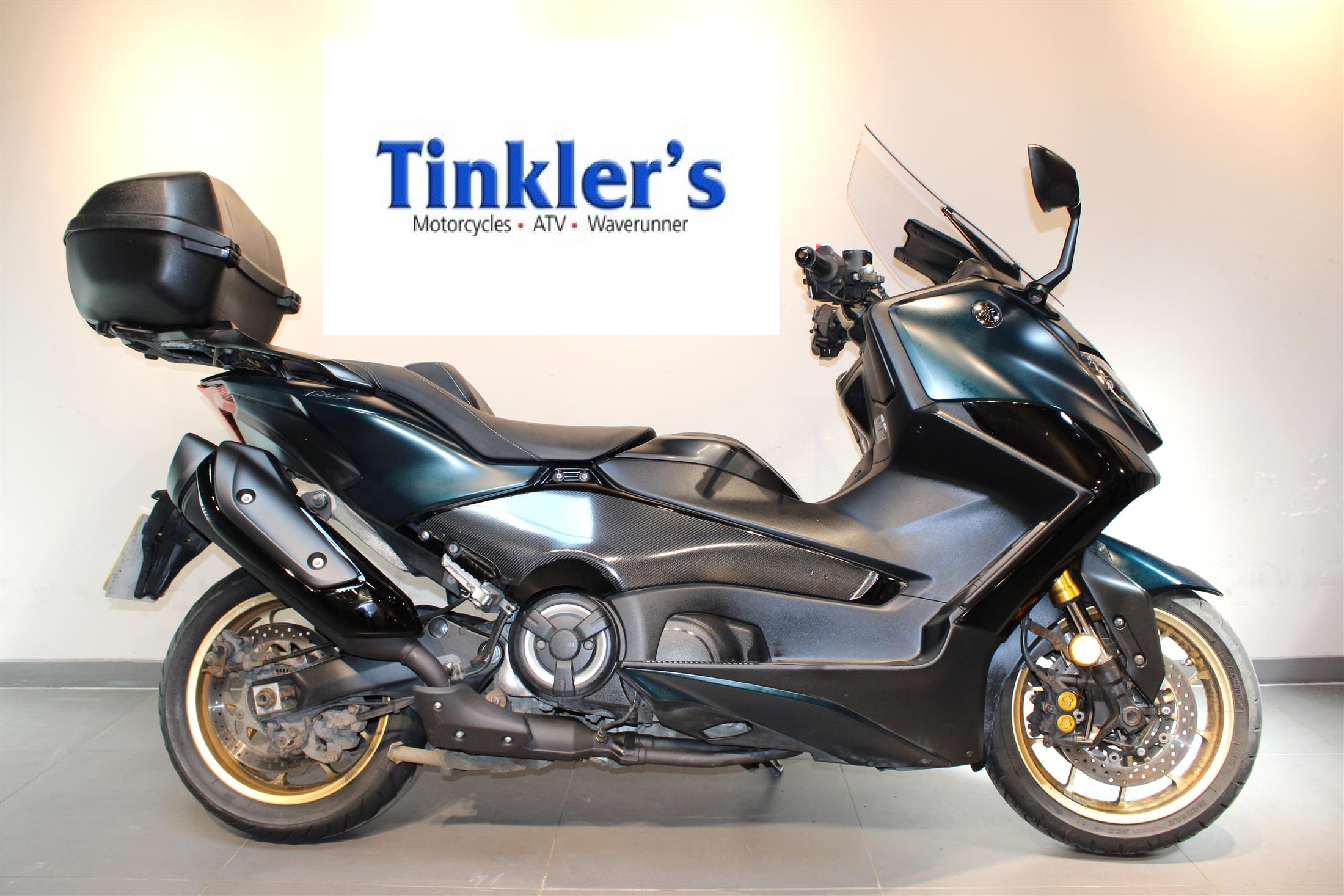 YAMAHA T- MAX TECH MAX 560