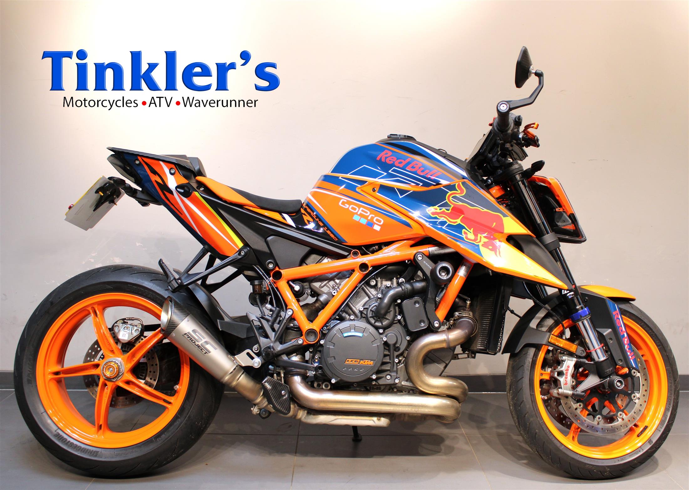 KTM 1290 SUPERDUKE R EVO KTM 1290 SUPERDUKE R EVO