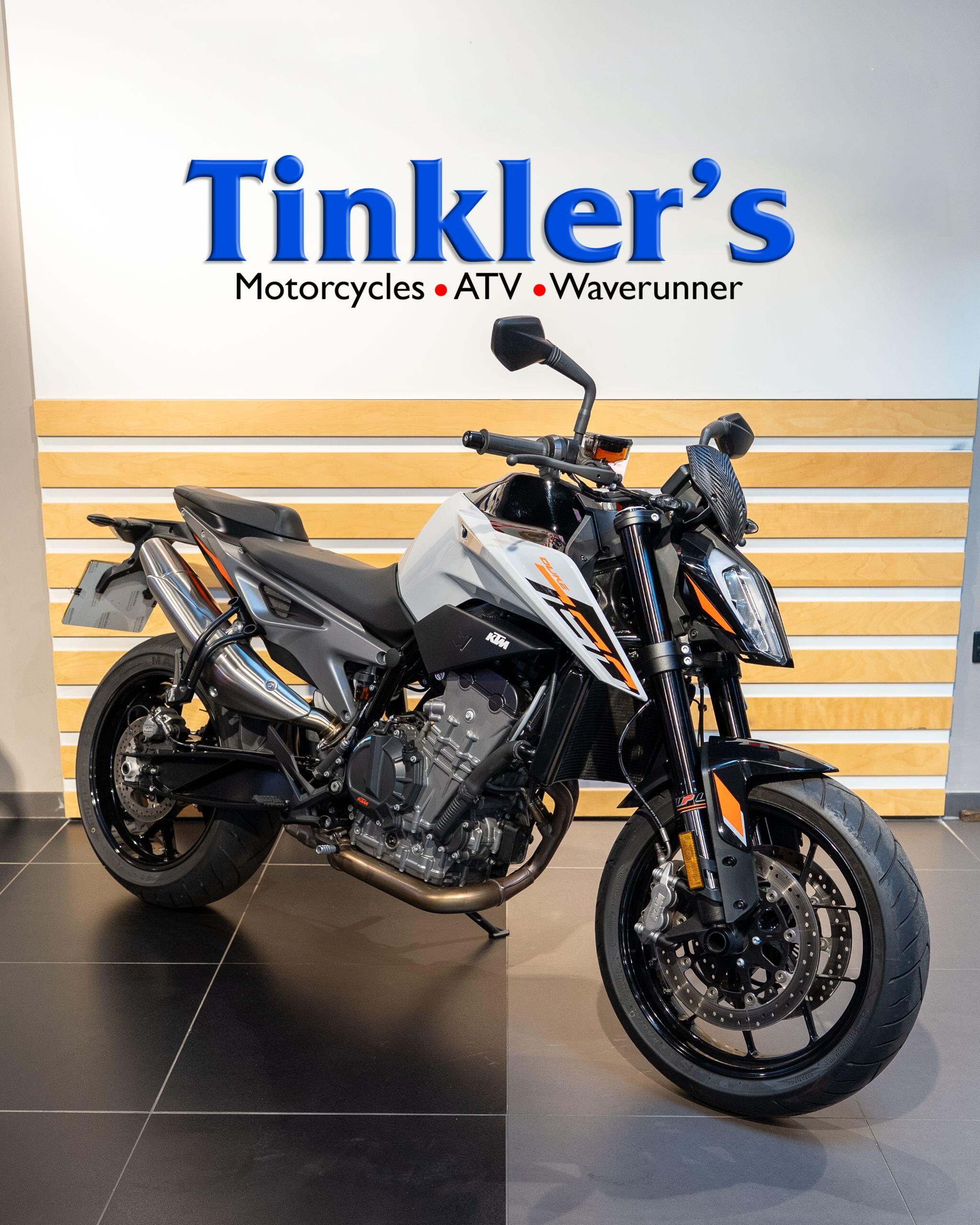 2025 KTM 790 Duke