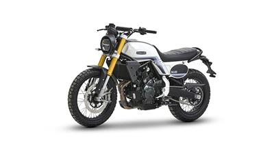 Deluxe 700