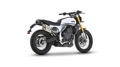 Deluxe 700