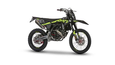 XEF 125 Performance