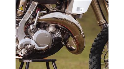 XE 125 2025