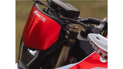 XE 125