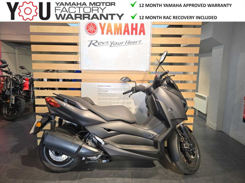 2025 Yamaha X-MAX 300 (CZD 300-A) Grey