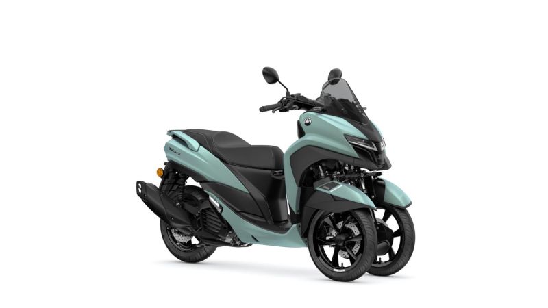 New  YAMAHA TRICITY 125 GREEN
