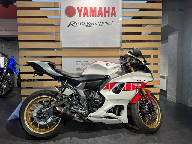 2022 Yamaha YZF R7 (YZF690) White