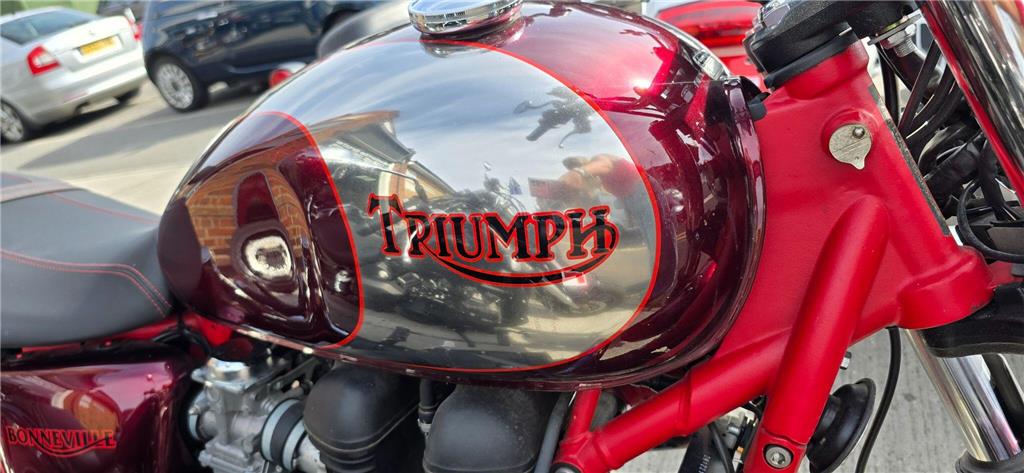 2015 Triumph Bonneville 865