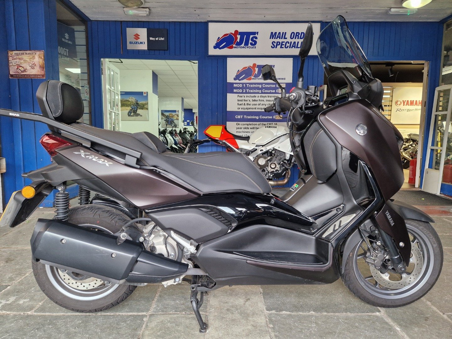 2024 YAMAHA XMAX 300 TECH MAX
