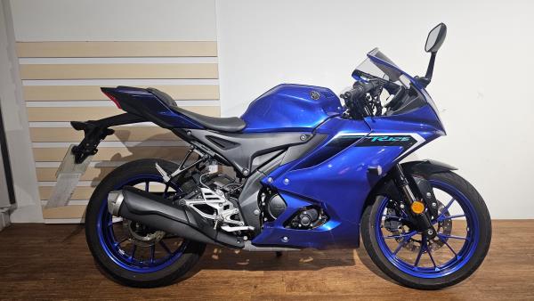 2025 YAMAHA YZF R125