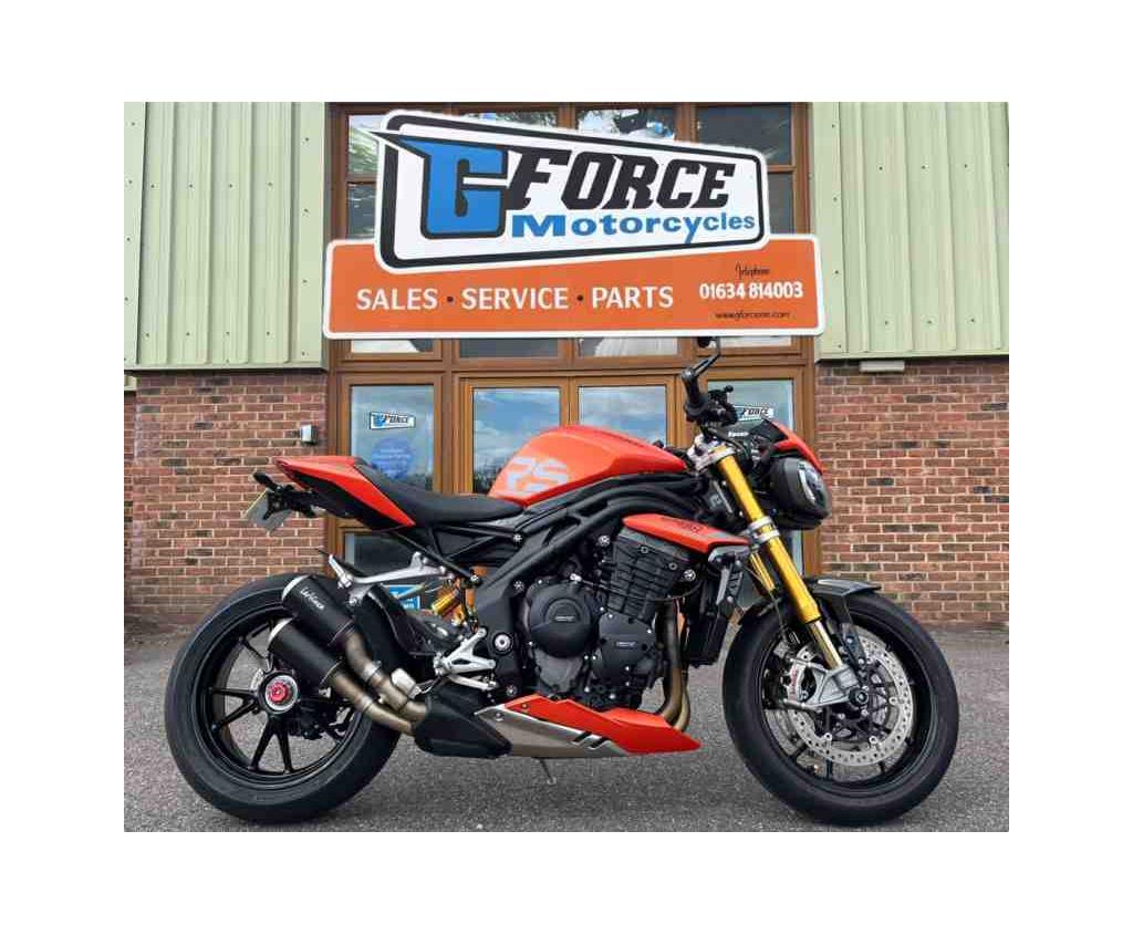 2023 Triumph Speed Triple RS 1160 Orange