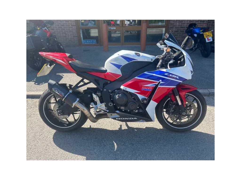 2015 Honda CBR 1000 RR-E White