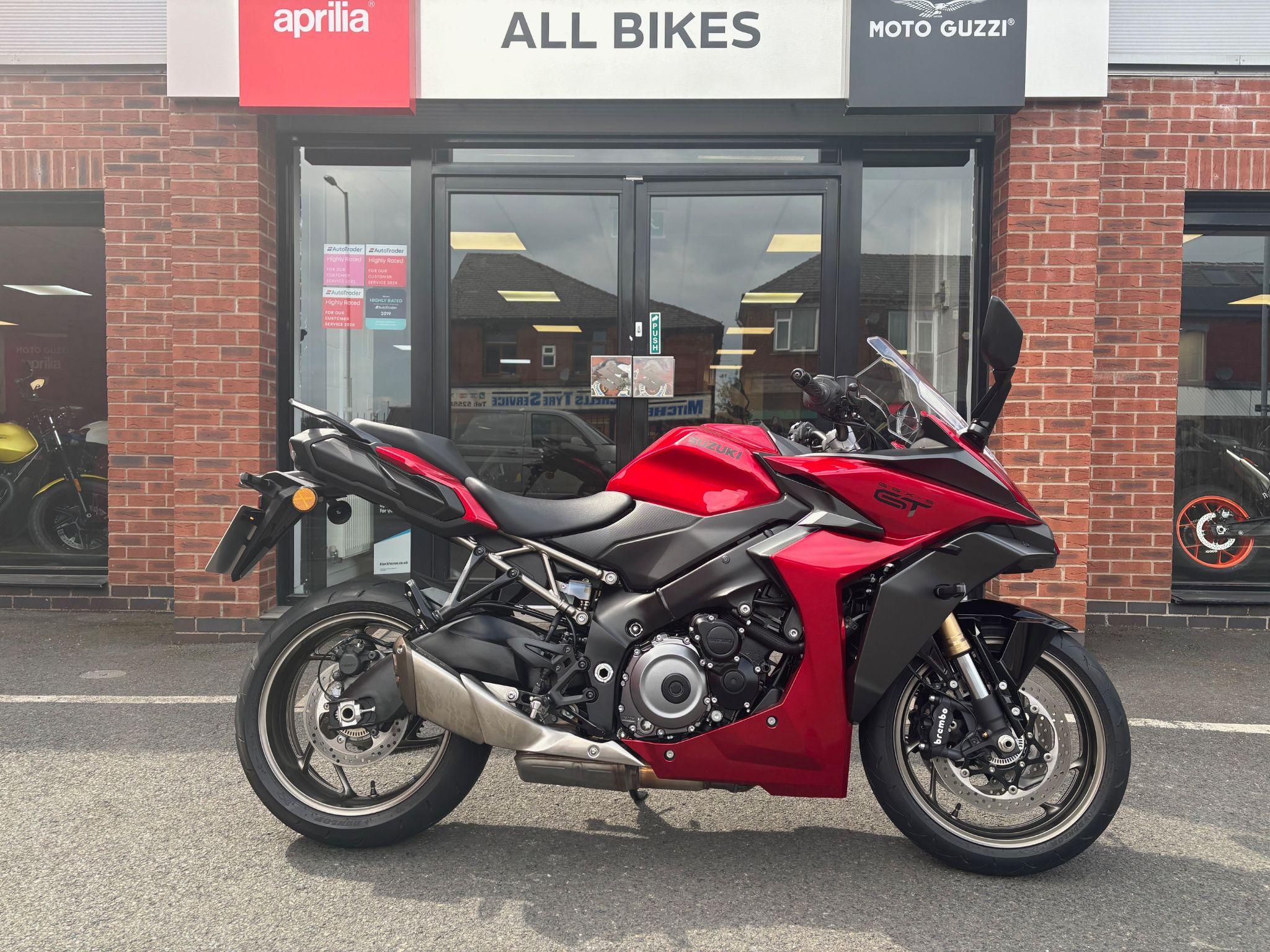 2024 Suzuki GSX-S1000GT
