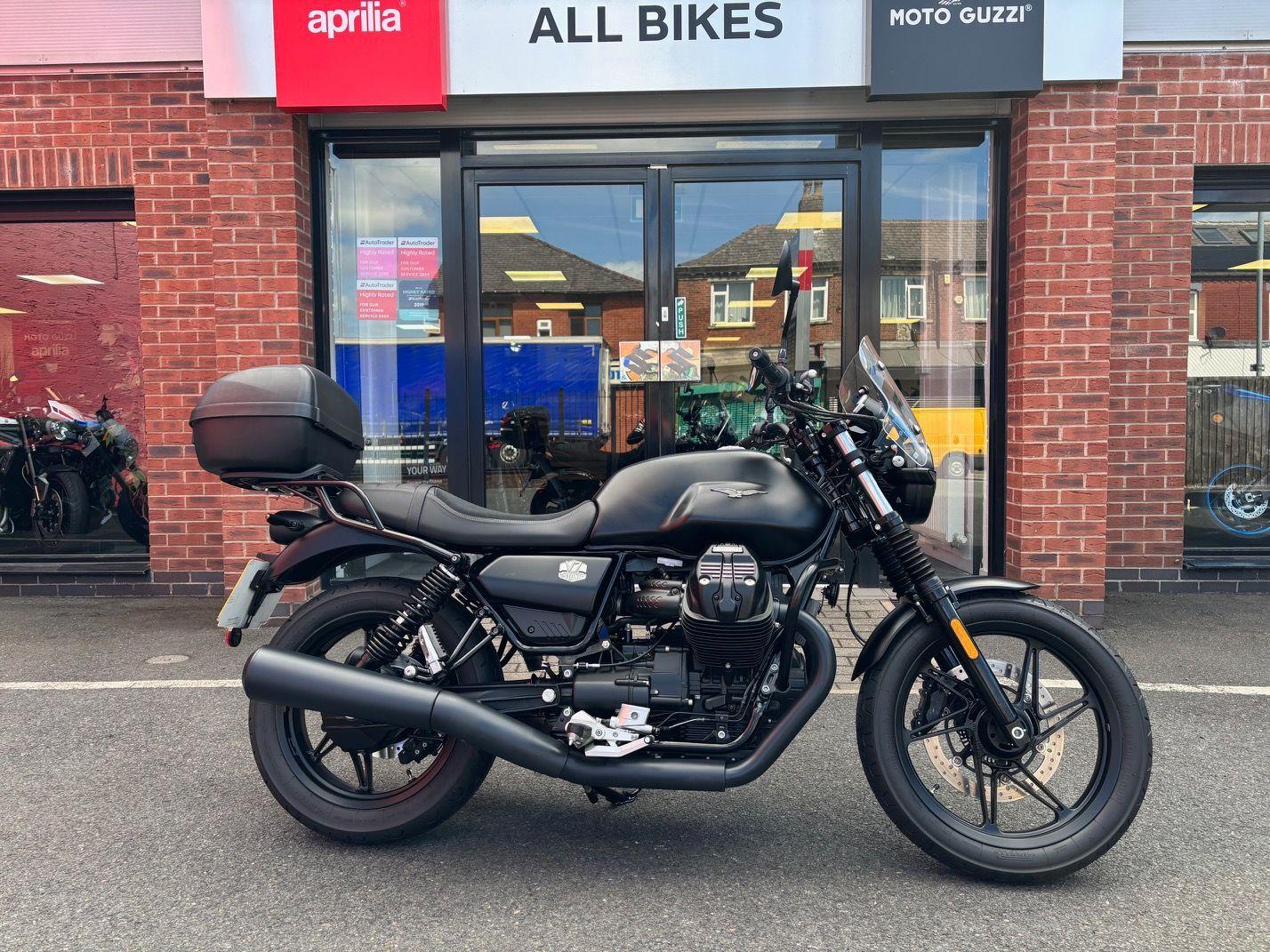 2021 Moto Guzzi V7