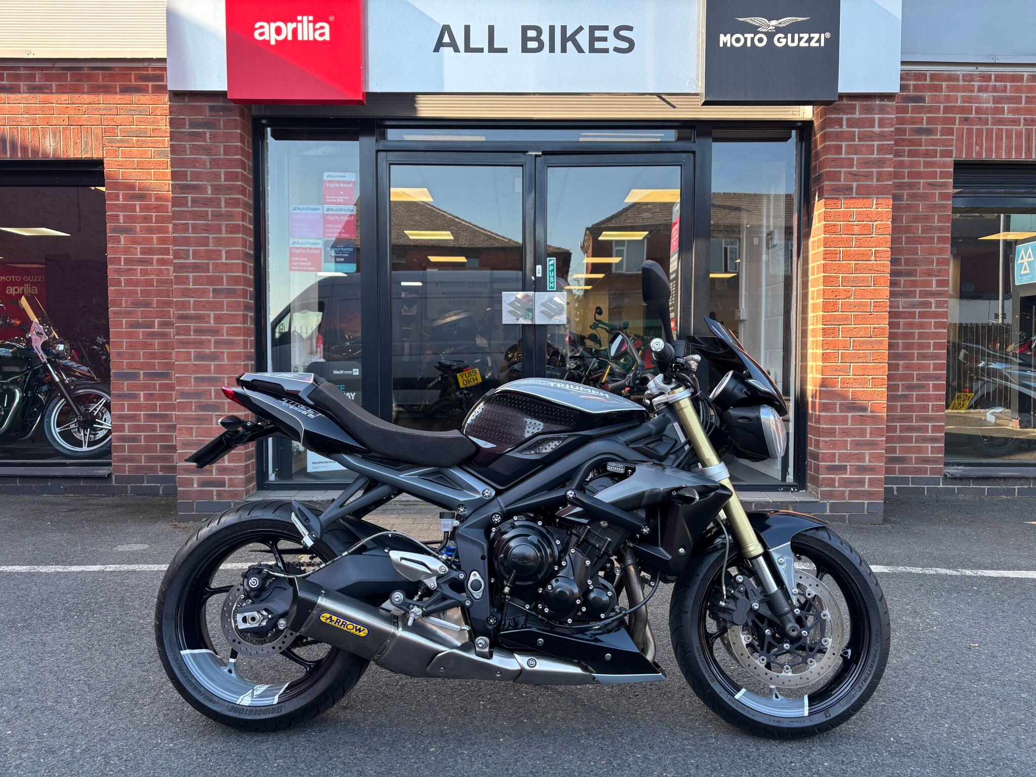 2017 Triumph Street Triple 675 2017 Triumph Street Triple 675