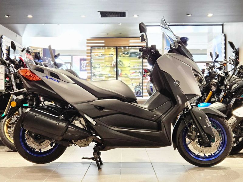 2021 Yamaha X-MAX 300 Grey
