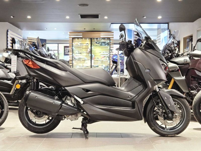 2021 Yamaha X-MAX 300 Grey