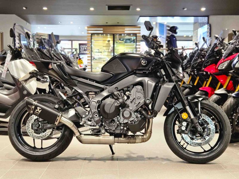 2025 Yamaha MT-09 Y-AMT (MTN890-S) Black