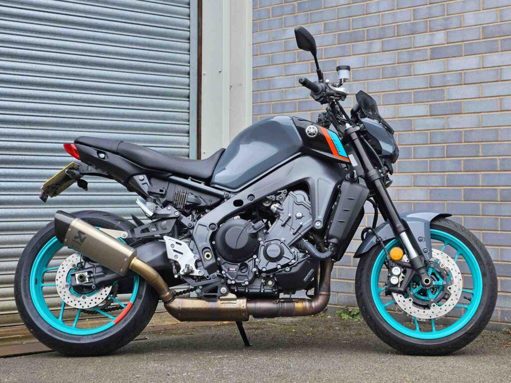 2022 Yamaha MT-09 (MTN890)
