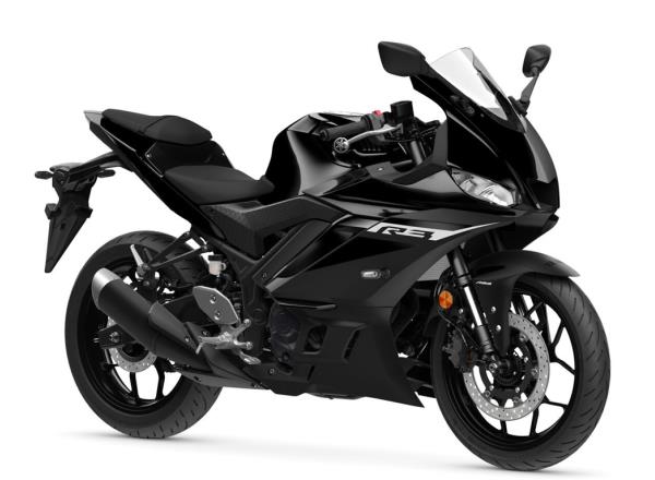 Yamaha Black