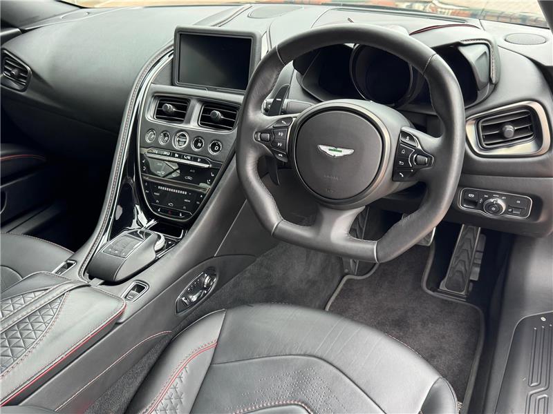 2020 Aston Martin DBS Superleggera Volante